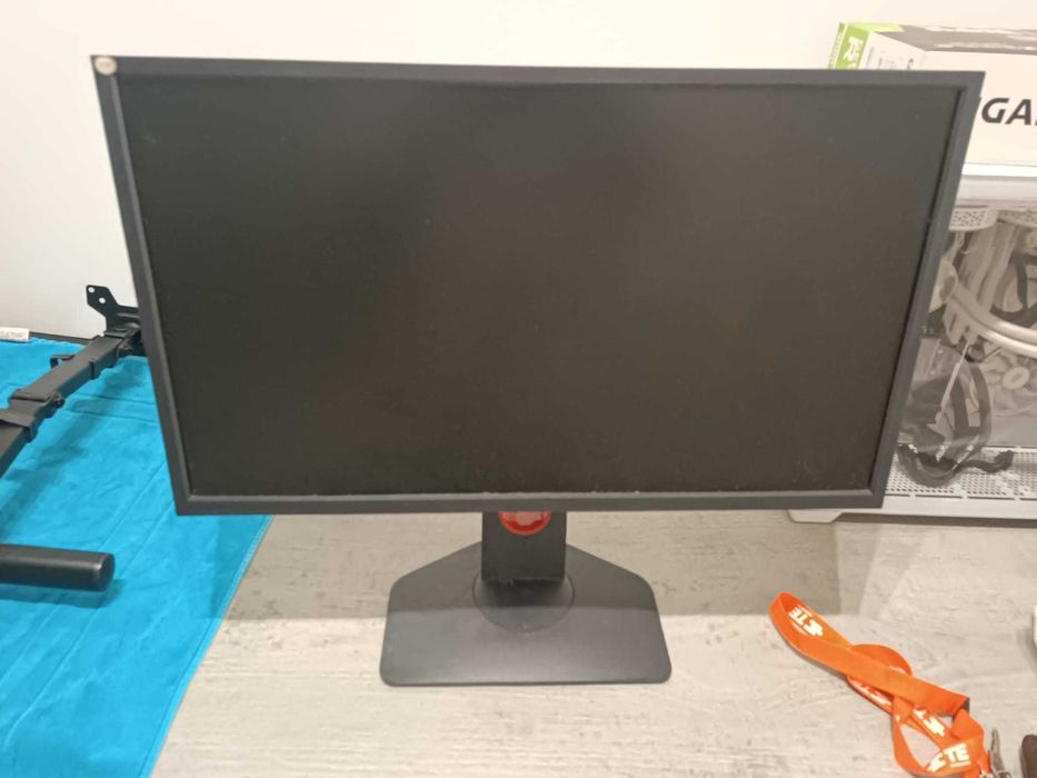 Monitor BenQ XL2546K 240hz