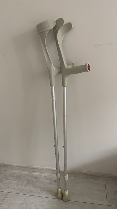 Kule łokciowe regulowane