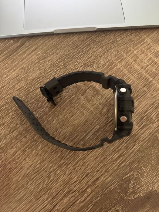 Годинник Casio AE-1500WH-8BVEF бу в робочому стані оригінал 100%