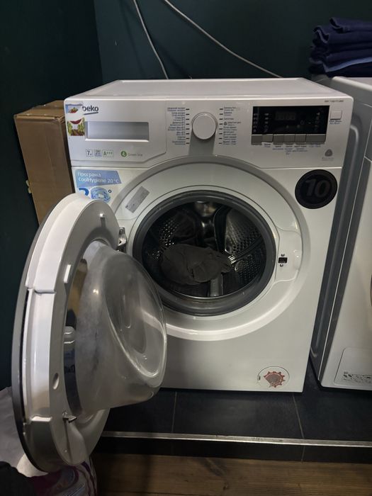 Продам сушильну та пральну машину