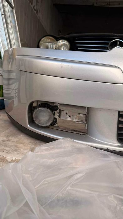 Parachoques Volkswagen Golf 5