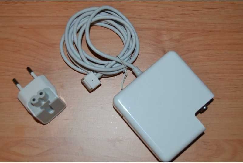 Carregador Apple Macbook 7.1 - MC516xx/A