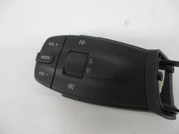 Comando / botão / interruptor multifunções SEAT Ibiza IV (6J5, 6P1)