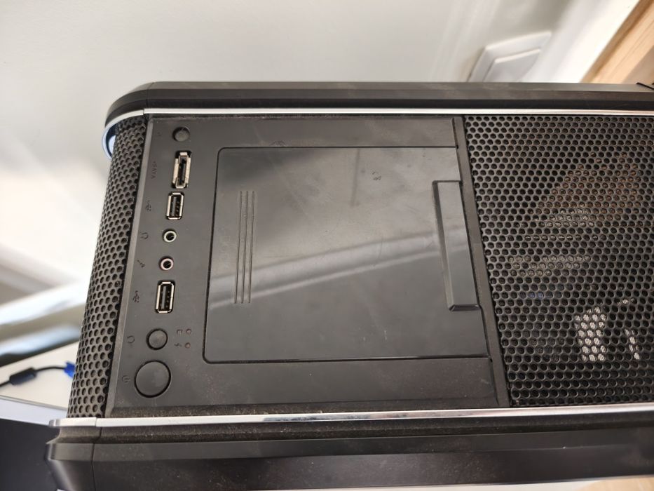 Cooler Master CM 690 II Advanced (caixa de PC)