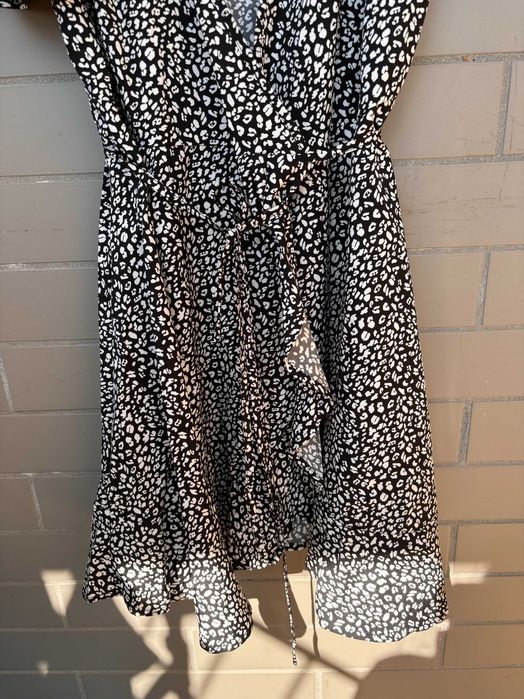 Vestido curto novo