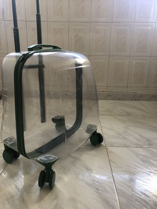 Vendo trolley para animais usado