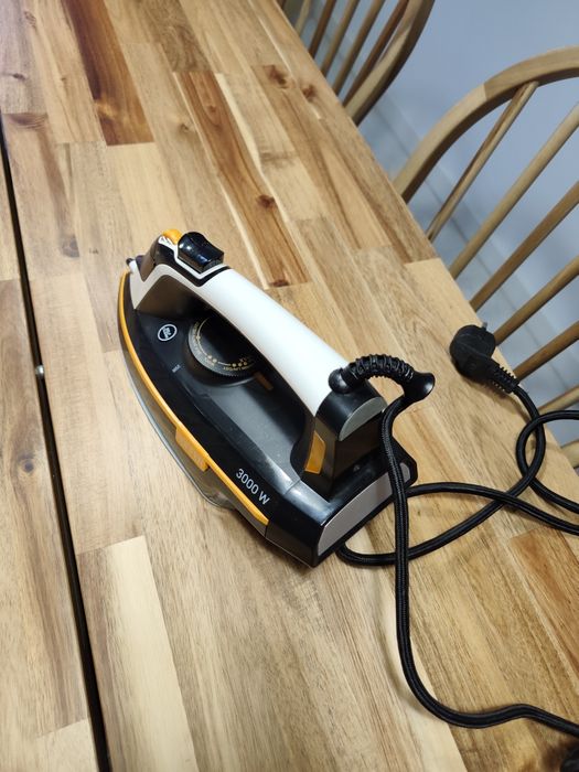 Ferro a vapor 3000wts Hoffen novo
