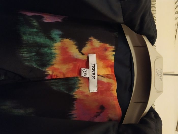 Gabardina de Senhora Giangranco Ferré original NOVA