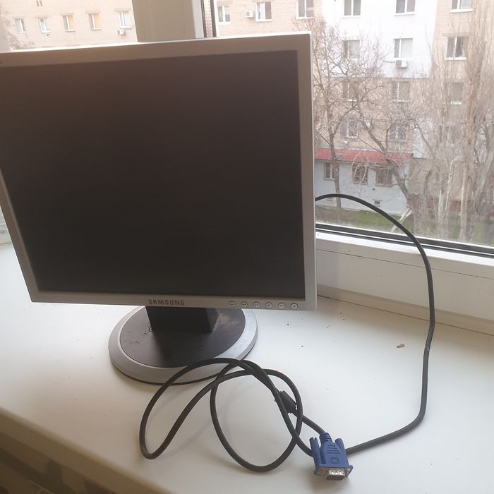 Монітор самсунг продам