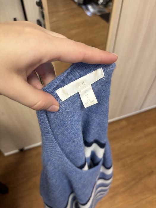 Biało  niebieski sweter swterek z wełną h&m L  40 12