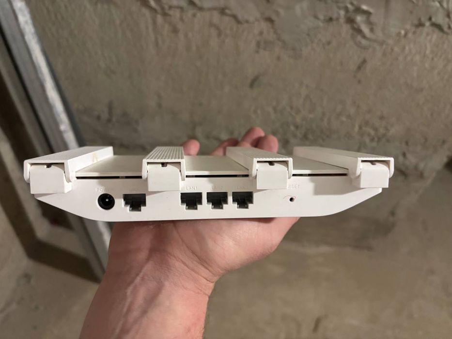 продається WiFi роутер