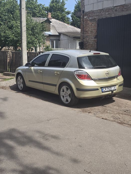 Opel Astra h 1,7