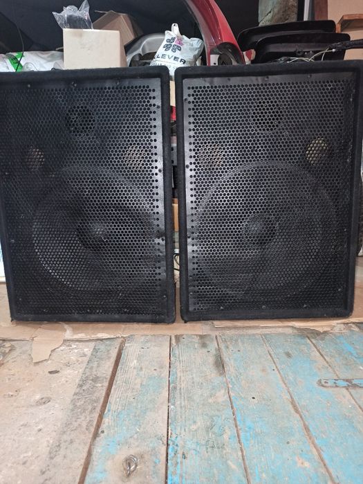 Колонки (15) 350 ватт.