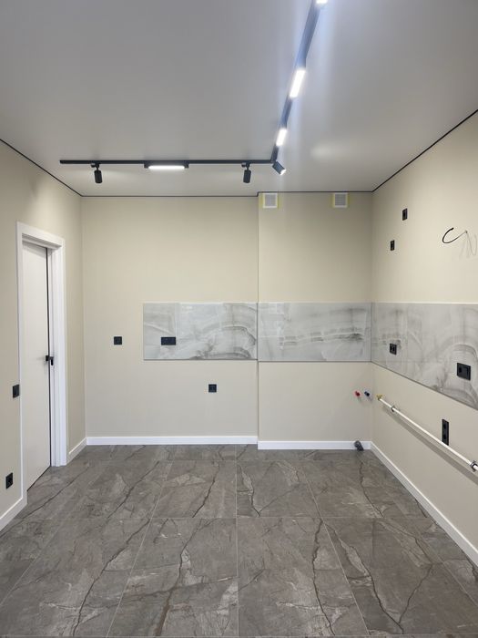 2-кімнатна квартира з новим дизайнерським ремонтом