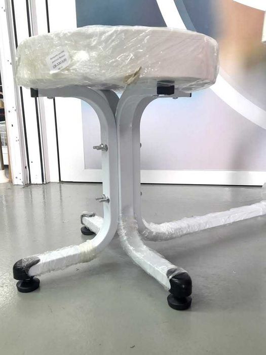 Bancos de Pedicure Novos e Profissionais