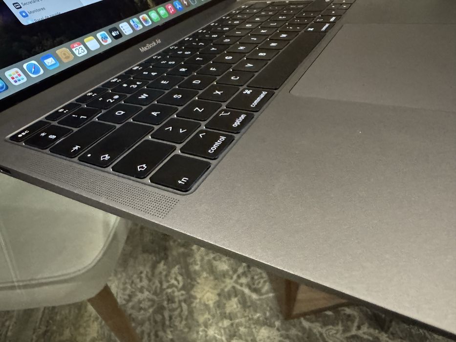 MacBook Air de 13 polegadas A1932