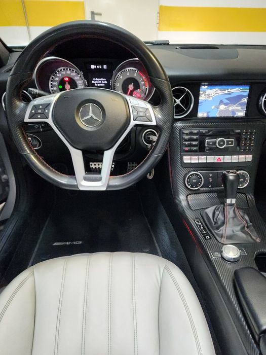 SLK 250 AMG 204cv só 106.000 km com todos os extras Aceito retoma