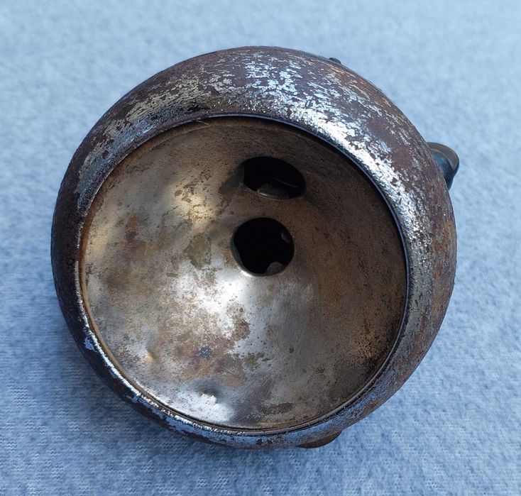 Stara przedwojenna lampa motower rower