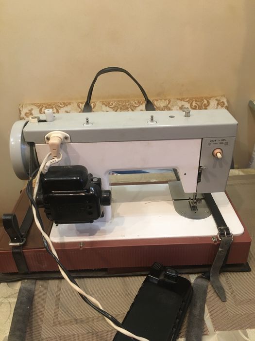 Шаейная машинка Чайка