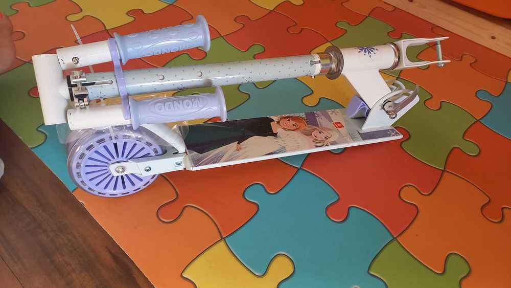 Trotinete frozen NOVA E EMBALADA63825515729283122