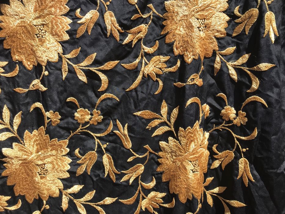 Xaile bordado seda natural