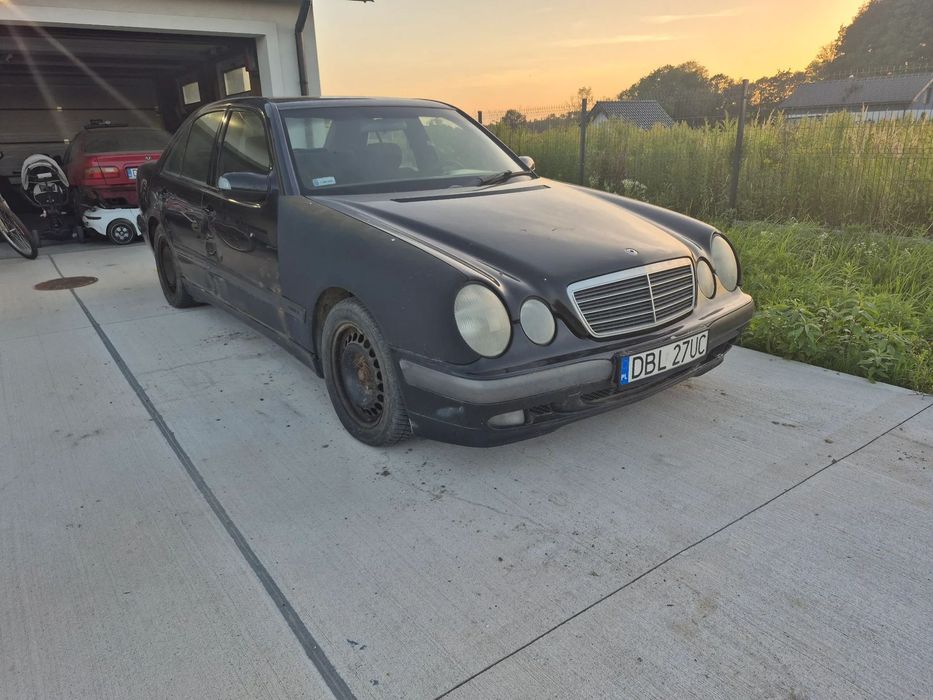 Mercedes-Benz Klasa E Mercedes-Benz Klasa E W210 2.2 CDI