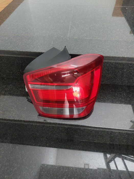 Farolim direito bmw bomba de agua pata n47 e motor caixa direcao para mesmo modelo