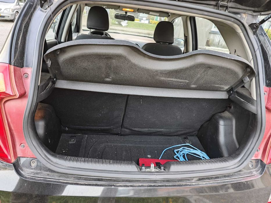 Kia Picanto 2011 - Poucos KMs