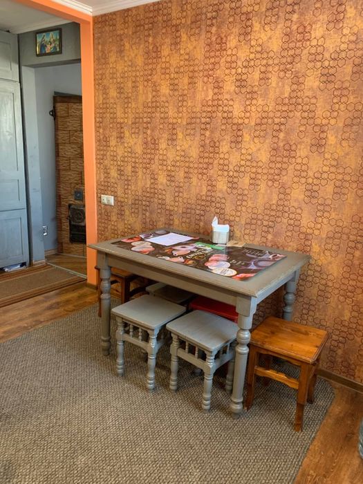 Кімнати по добово у Лазещині