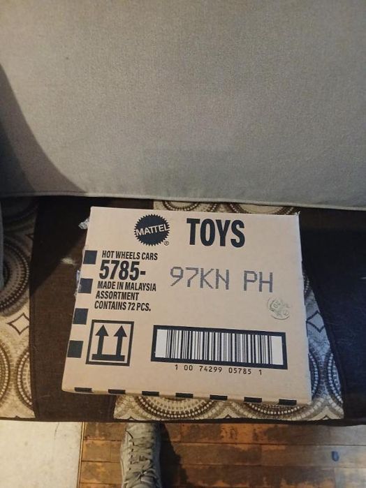 Hot Wheels 72szt