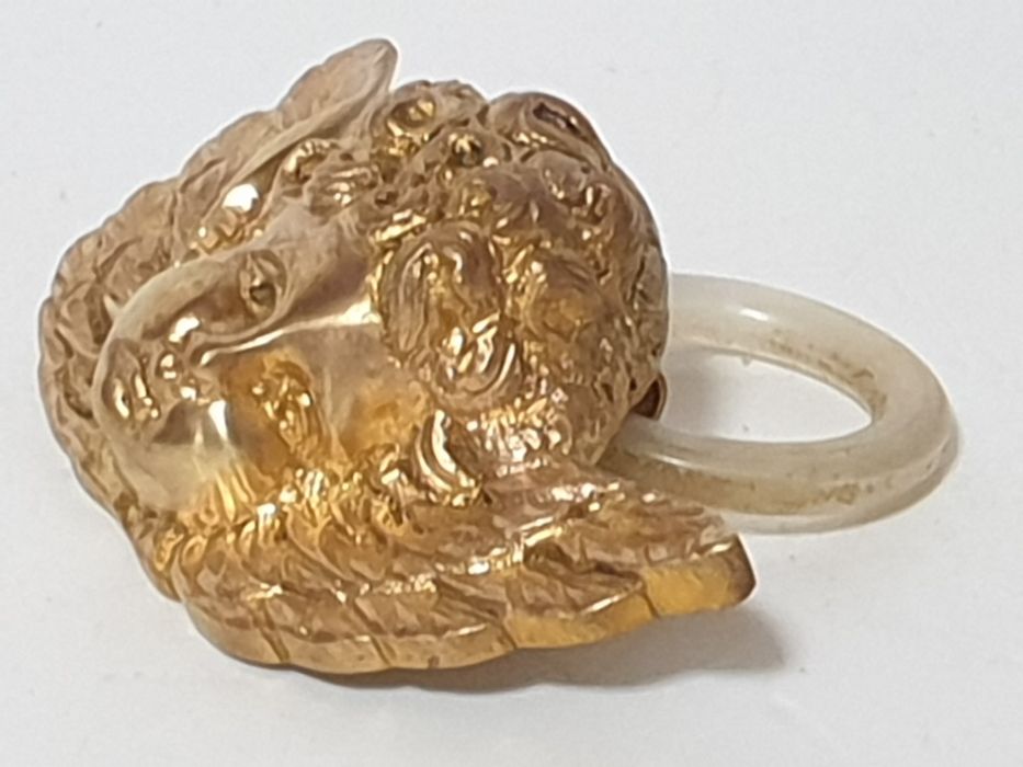 Amoroso antigo anjinho da guarda em metal com banho em ouro