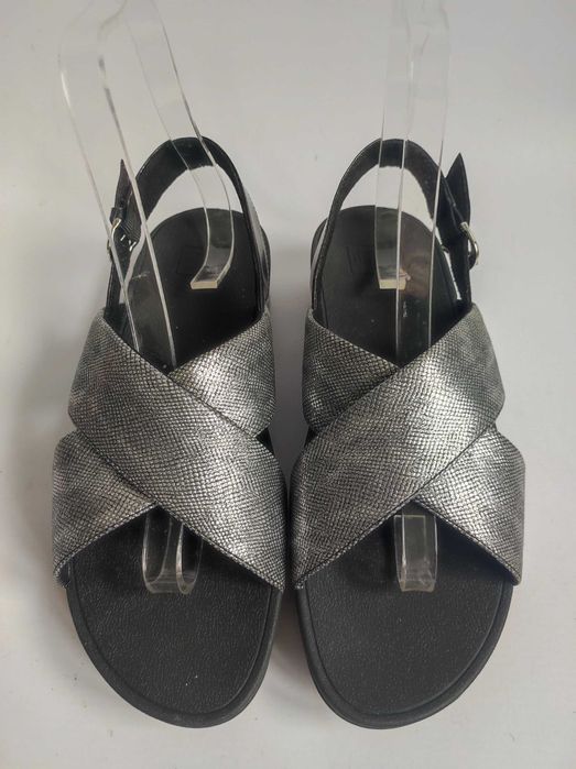 - FitFlop - Markowe sandały r. 42