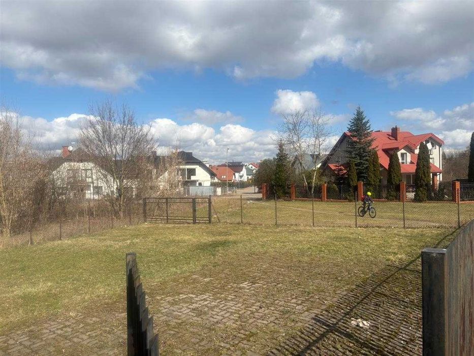 Działka budowlana 769 m² z budynkiem usługowym / blisko zalewu i lasu - Widok 3