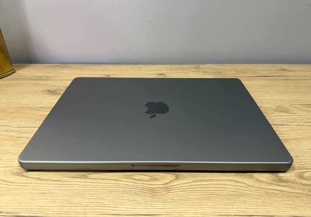 MacBook PRO 14 M2 Pro 10 CPU/ 19 GPU/ 32 RAM/ 512 Space gray Z17G002HU