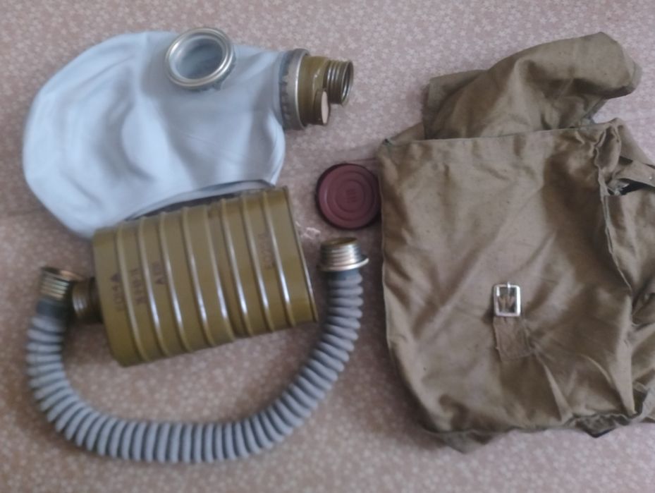 Продам противогаз рш-4