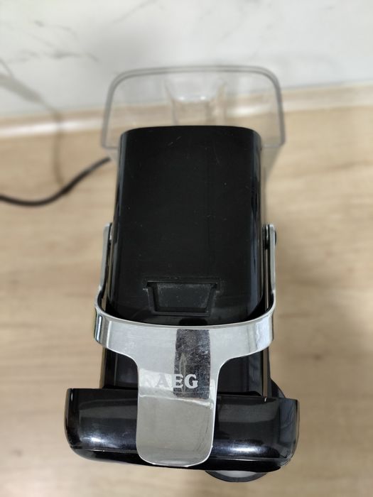 Кавомашини 2 AEG лавазза