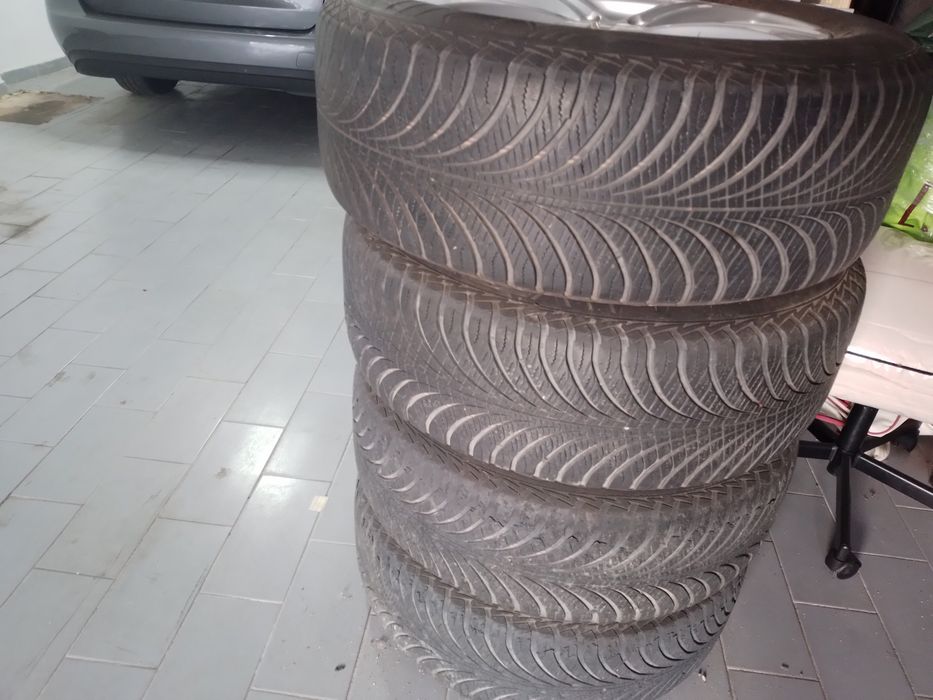 Jantes com pneus Bridgestone 235/65/R18