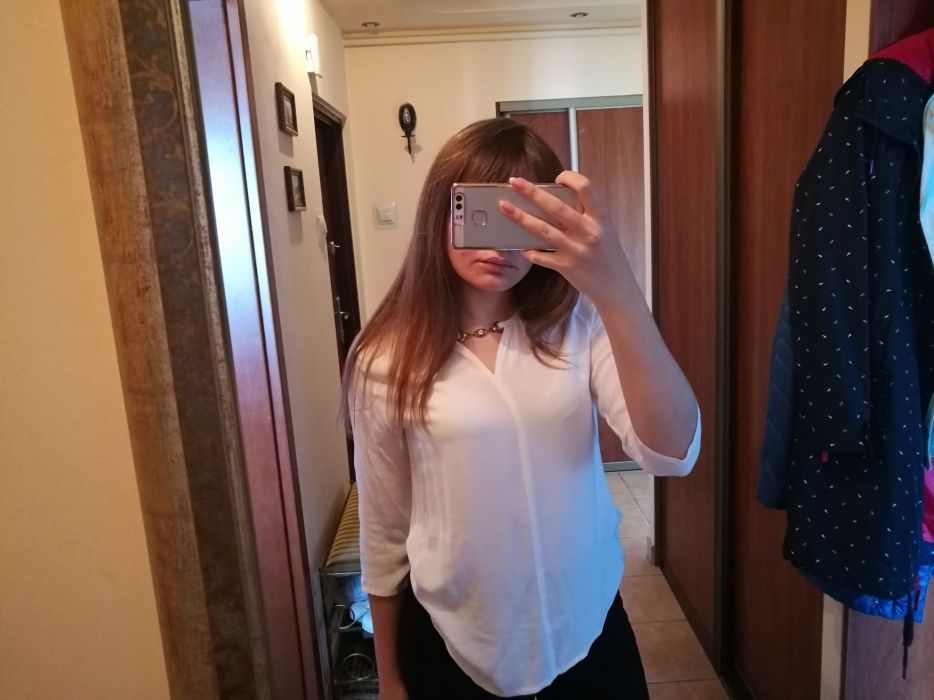 Biała elegancka koszula bluzka rękaw trzy czwarte m modne musthave