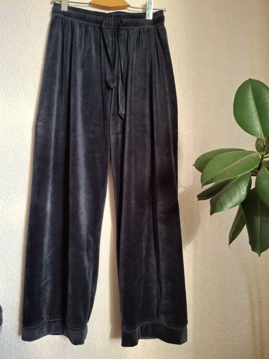 Велюрові штани джогери