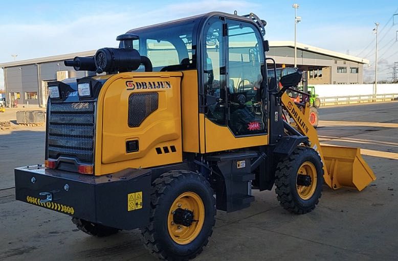 ładowarka kołowa 2350kg ładowność 1000kg 40kW NOWA