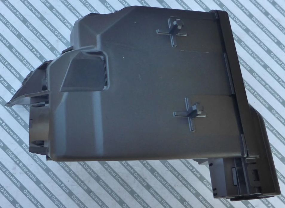 fiat 500 skrzynka bezpieczników obudowa