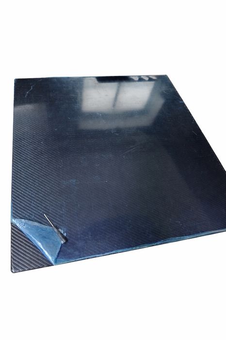 Карбон листовий 3k twill 7 мм 500х600мм