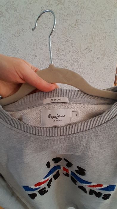 Szara bluza z logiem Pepe jeans r.S