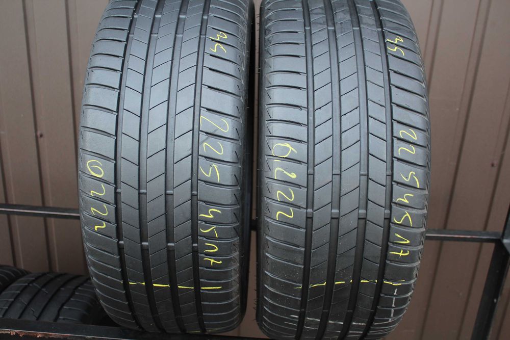 225 45 R17 Bridgestone Turanza T005