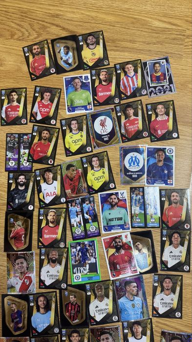 Картки до альбому паніні panini fifa 365 primier liga 2024/2025