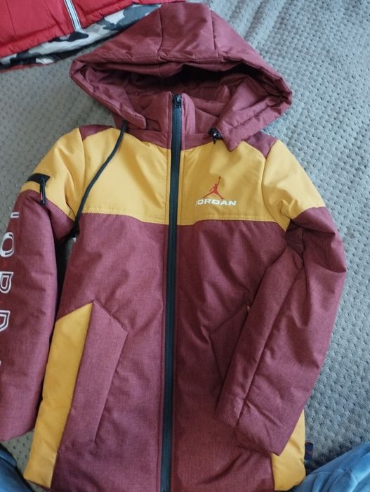 Куртка весна, осінь