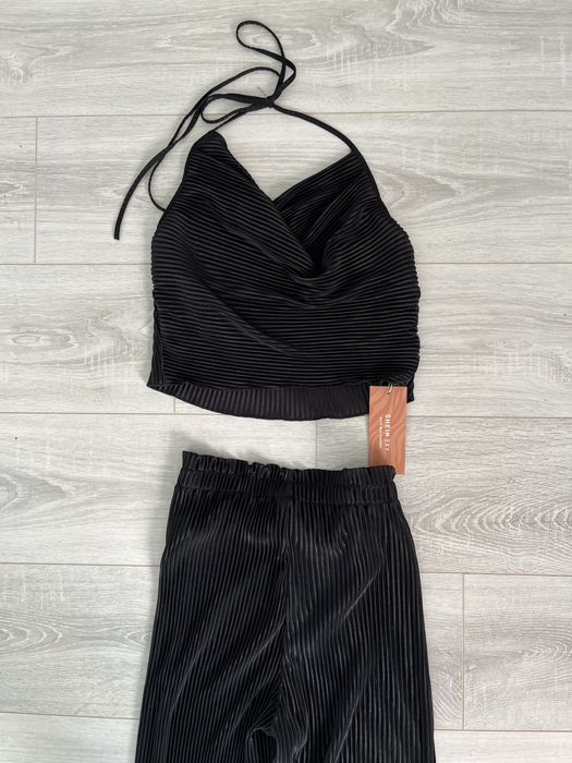 Елегантний Жіночий Костюм