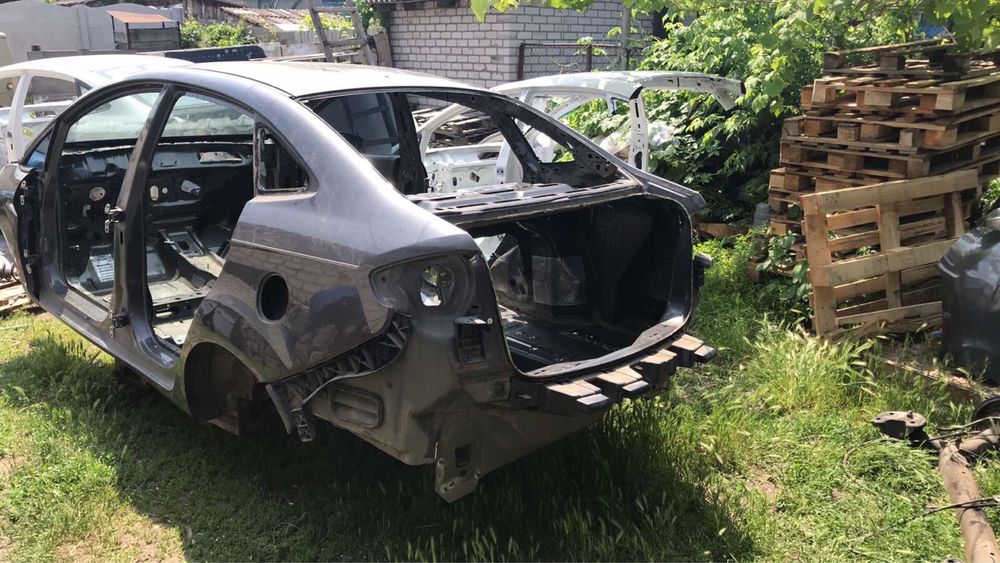 Ford fiesta mk7 usa усилитель бампера задний седан