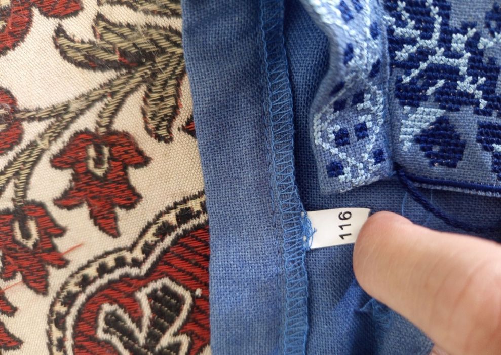 Спортивний костюм/ Вишиванку/сорочки/ шолом і рукавиці шкіряні