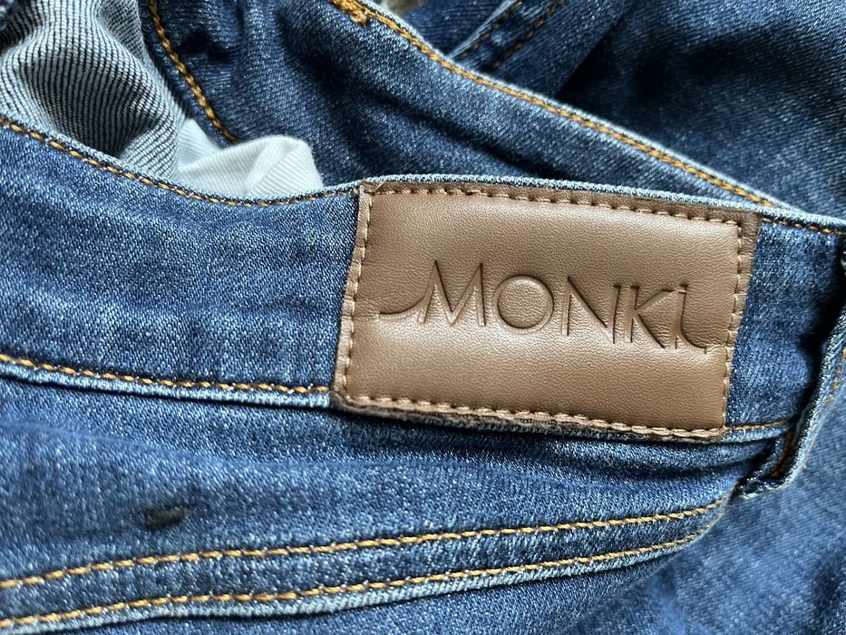 Spodnie dżinsowe Monki